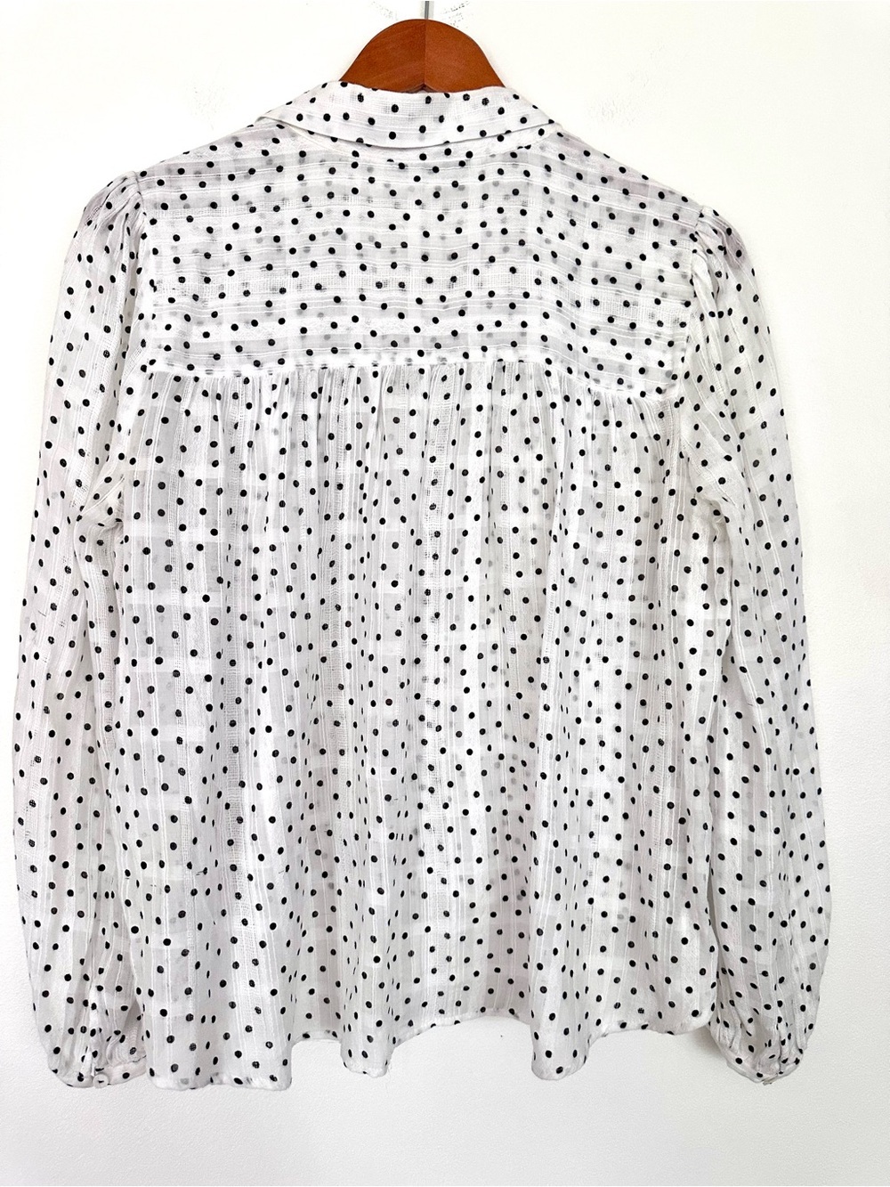 Zara White Sheer Blouse with Black Polka Dots and Tie Neck Size Small - Picture 8 of 9